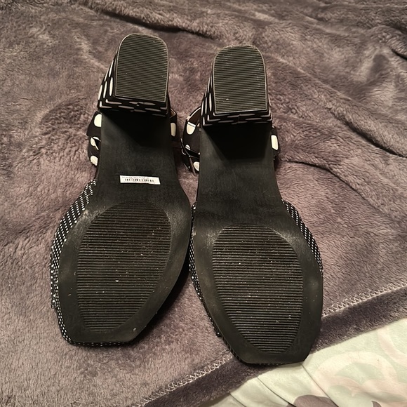 Torrid Platform Heels - Picture 3 of 4